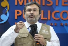 Vocero de la MACCIH denuncia que corruptos ordenaron investigar su vida