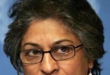 Muere abogada y activista pro Derechos Humanos paquistaní Asma Jahangir