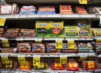 La comida ultraprocesada puede aumentar el riesgo de cáncer