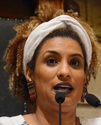 Matan a tiros a una conocida concejala de izquierda crítica con la violencia policial en Río de Janeiro
