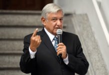 López Obrador dice que nadie amenazará más a México con un muro