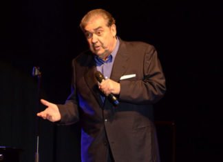 Fallece el cantautor argentino Alberto Cortez