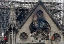 Latino gana concurso para remodelar catedral Notre Dame quemada en París