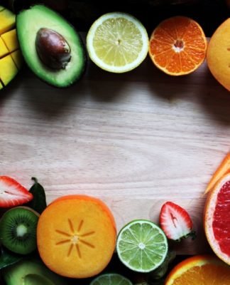 Estos 25 alimentos que pueden salvarte la vida, según un científico de Harvard