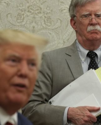 Trump despide a John Bolton, asesor de Seguridad Nacional, tras escándalo con talibanes