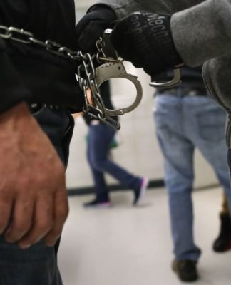 Juez nombrado por Trump vota favor de inmigrantes detenidos por ICE Corte brinda esperanza a cientos de inmigrantes detenidos por ICE