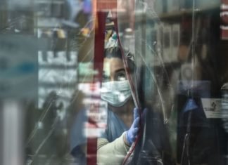 Estados Unidos supera los 40,000 muertos por coronavirus y los 750,000 contagios