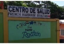 En plena pandemia, por falta de personal cierran centro de salud en Roatán