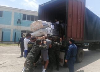 Estados Unidos dona equipo médico y mobiliario en Choluteca