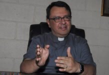 El sacerdote Juan Ángel López positivo de covid-19