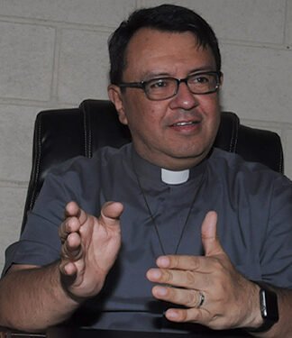 El sacerdote Juan Ángel López positivo de covid-19