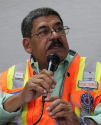 Por COVID-19 ingresan al Hospital del Tórax a Carlos Cordero, titular de COPECO