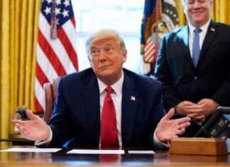 Trump no consigue un contrato para sus libros y llama a editoriales “banda de depravados”