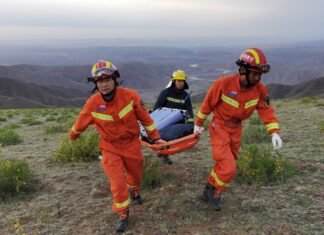 Al menos 20 atletas mueren durante carrera de ultramaratón en China debido al clima extremo